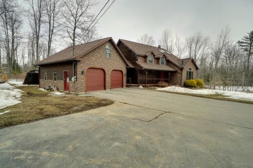 54 Mary Ln, Oakland, ME 04963 exterior