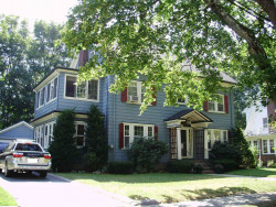 146 Randlett Park, Newton, MA 02465 exterior