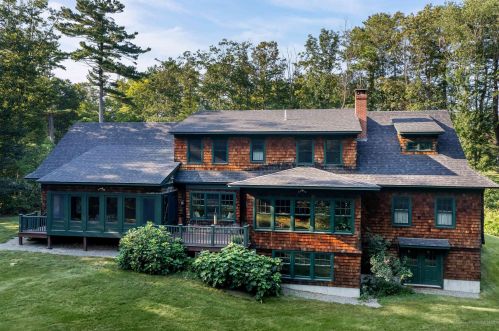 1 Harbor Lights Way, York, ME 03909 exterior