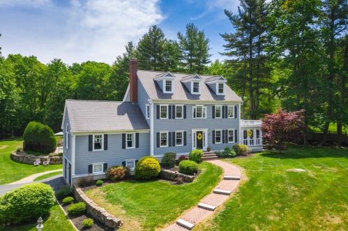 124 Georgetown Rd, West-Newbury, MA 01985 exterior