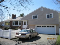 75 Great Meadow Rd, Newton, MA 02459 exterior