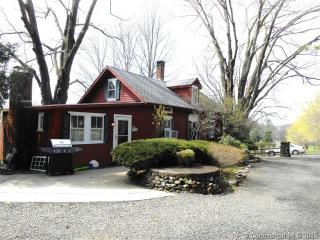 479 Bolton Rd, Vernon, CT 06066 exterior