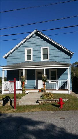 218 Joffre Ave, Woonsocket, RI 02895 exterior
