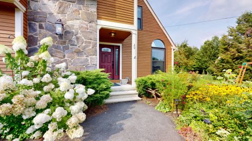 20 Ryan Dr, Manchester, ME 04351 exterior