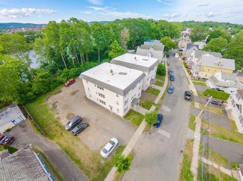 82 Rivers Ave, Chicopee, MA 01013 exterior