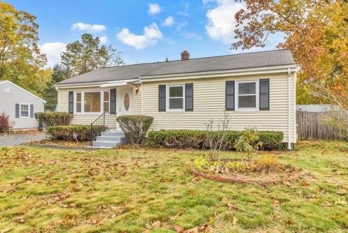 106 Fallston St, Springfield, MA 01119 exterior