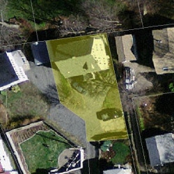 30 Beecher Pl, Newton, MA 02459 aerial view