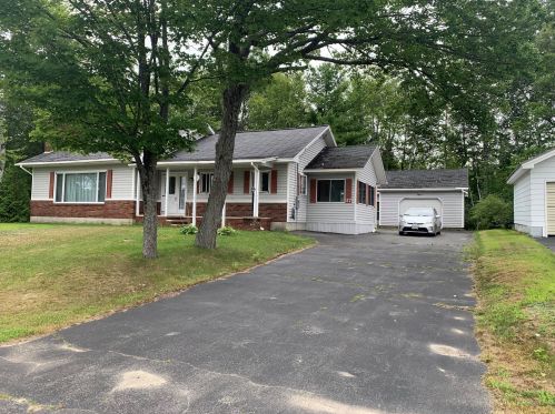37 Ohio St, Millinocket, ME 04462 exterior