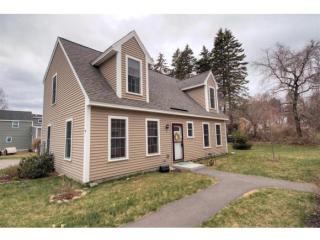 426 Winnacunnet Rd, Hampton, NH 03842 exterior