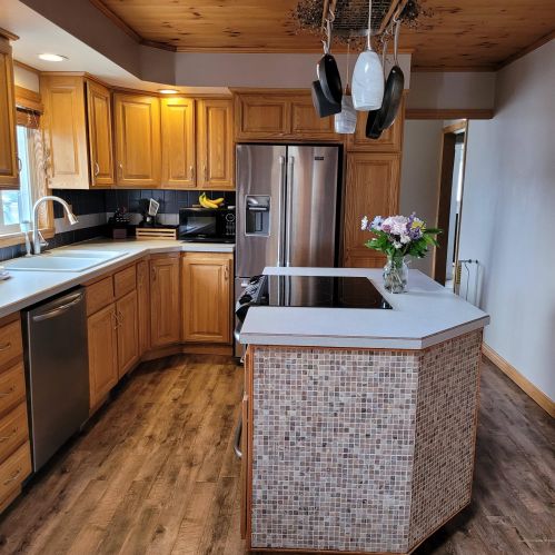 63 Pine St, Presque-Isle, ME 04769 exterior