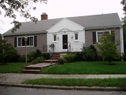 26 Mary Ellen Rd, Newton, MA 02468 exterior