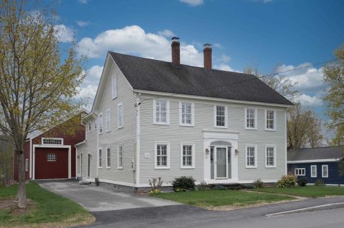 83 Western Ave, Henniker, NH 03242 exterior