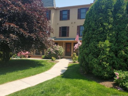 178 Flax Hill Rd, Norwalk, CT 06854 exterior