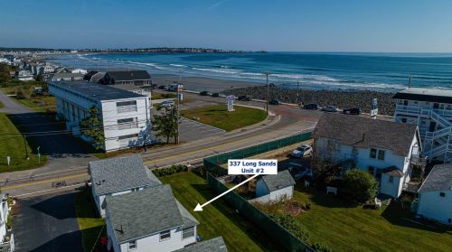 337 Long Sands Rd, York, ME 03909 exterior