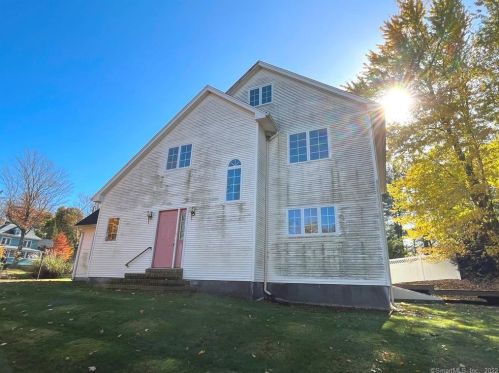 10 Grant Farm Rd, Manchester, CT 06040 exterior