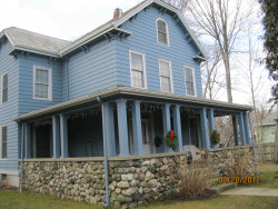 122 Auburn St, Newton, MA 02465 exterior
