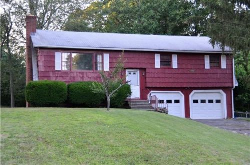 6 Dempsey Ct, Ansonia, CT 06401 exterior