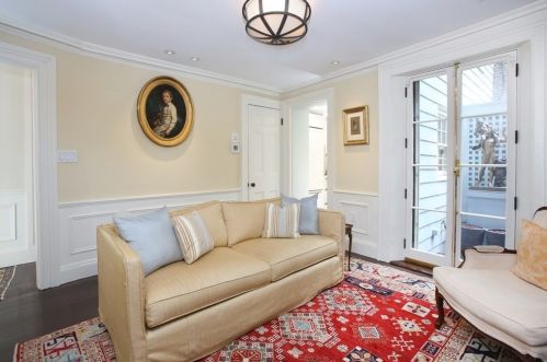117 Pinckney St, Boston, MA 02114 exterior