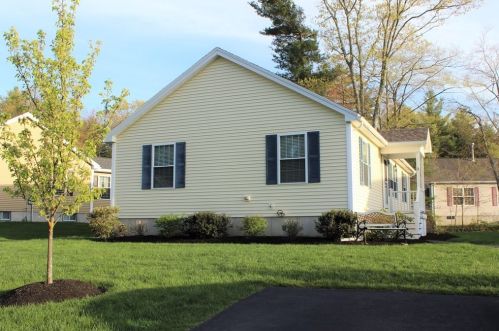 9 Mountain Ash Rd, East Bridgewater, MA 02333 exterior