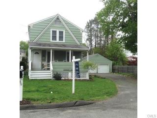 77 Lee Ave, Danbury, CT 06810 exterior