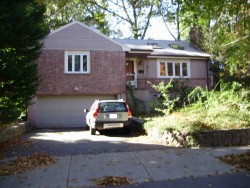 25 Glen Ave, Newton, MA 02459 exterior