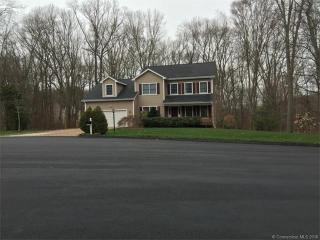 15 Calloway Dr, Milford, CT 06461 exterior