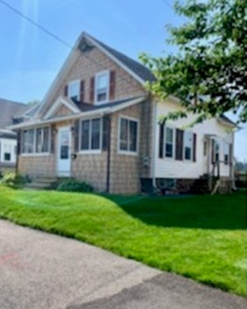 46 Marland Rd, Worcester, MA 01606 exterior