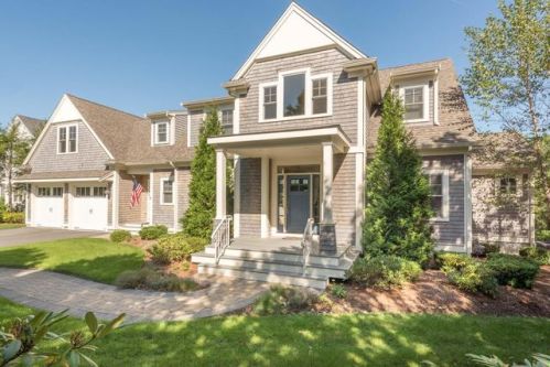 7 Dannys Cor, Mashpee, MA 02649 exterior
