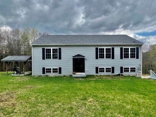 46 Coach Rd, Greenfield, NH 03047 exterior