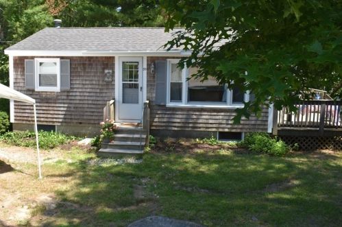 95 Lake Ave, East-Wareham, MA 02538 exterior