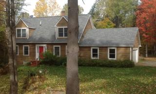 87 Highland Dr, Huntington, VT 05462 exterior