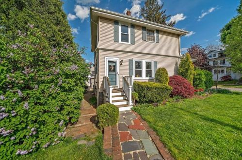 41 Academy St, Braintree, MA 02184 exterior