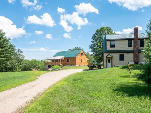5 Finn Rd, West Paris, ME 04289 exterior