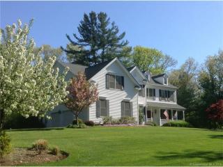 2 Percheron Way, Ellington, CT 06029 exterior