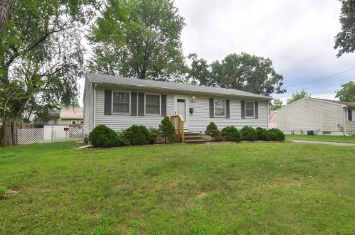 19 Humbert St, Springfield, MA 01109 exterior