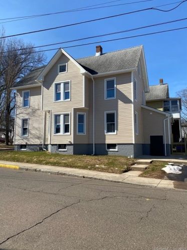 150 Grand St, Middletown, CT 06457 exterior