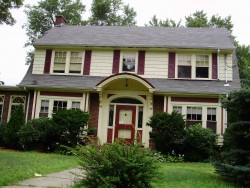 315 Crafts St, Newton, MA 02460 exterior