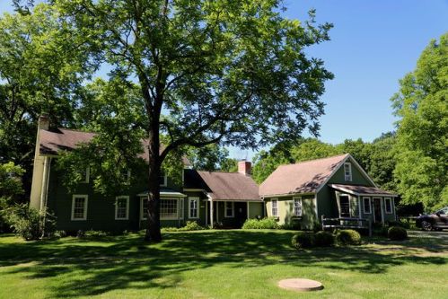 63 Carmel Hill Rd, Bethlehem, CT 06751 exterior