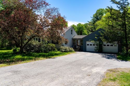 652 Belgrade Rd, Oakland, ME 04963 exterior