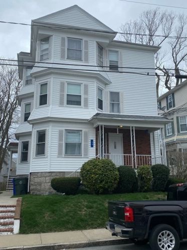 76 Stetson St, Fall River, MA 02720 exterior
