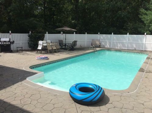 3 Peppermint Ln, Coventry, RI 02816 exterior