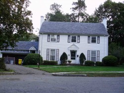 41 Bonnybrook Rd, Newton, MA 02468 exterior