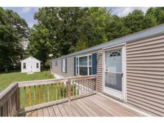 4 Lamprey River Park, Newmarket, NH 03857 exterior