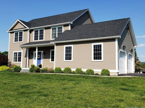 60 Trailside Xing, Middletown, CT 06457 exterior