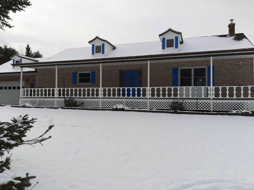 1061 Us Route 3, Stewartstown, NH 03590 exterior