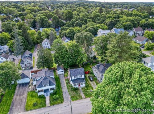 8 Crommett St, Waterville, ME 04901 exterior