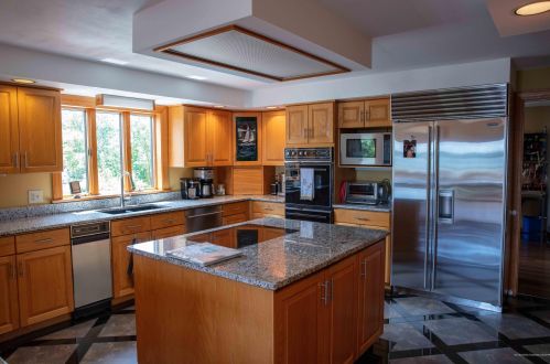 989 Mason Bay Rd, Jonesport, ME 04649 exterior