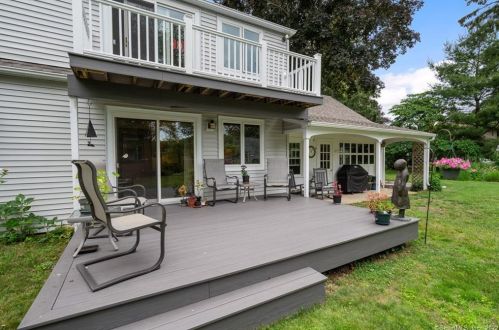 3 Homestead Cir, Lyme, CT 06371 exterior