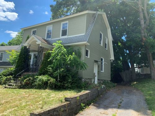 93 Brookline St, Worcester, MA 01603 exterior