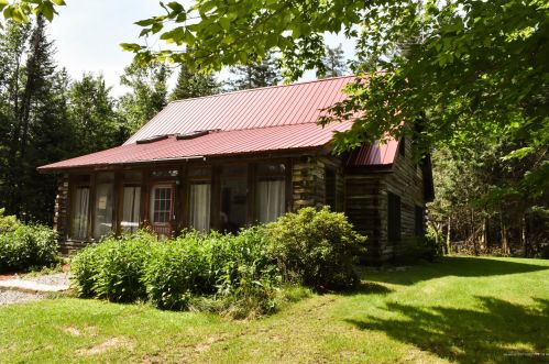10 Old Colbath Rd, Exeter, ME 04435 exterior